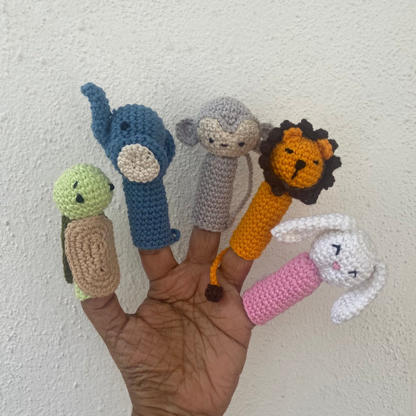 Animal finger puppets